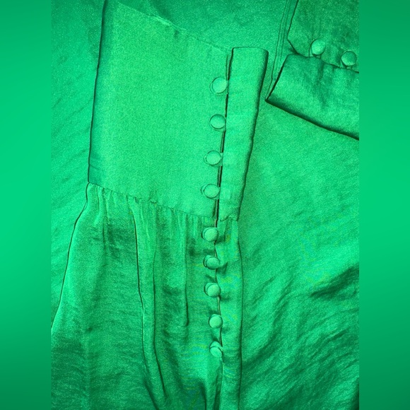 Zara Frill High Neck Long Sleeve
Green Blouse Size Medium Holiday Parties - Picture 7 of 10
